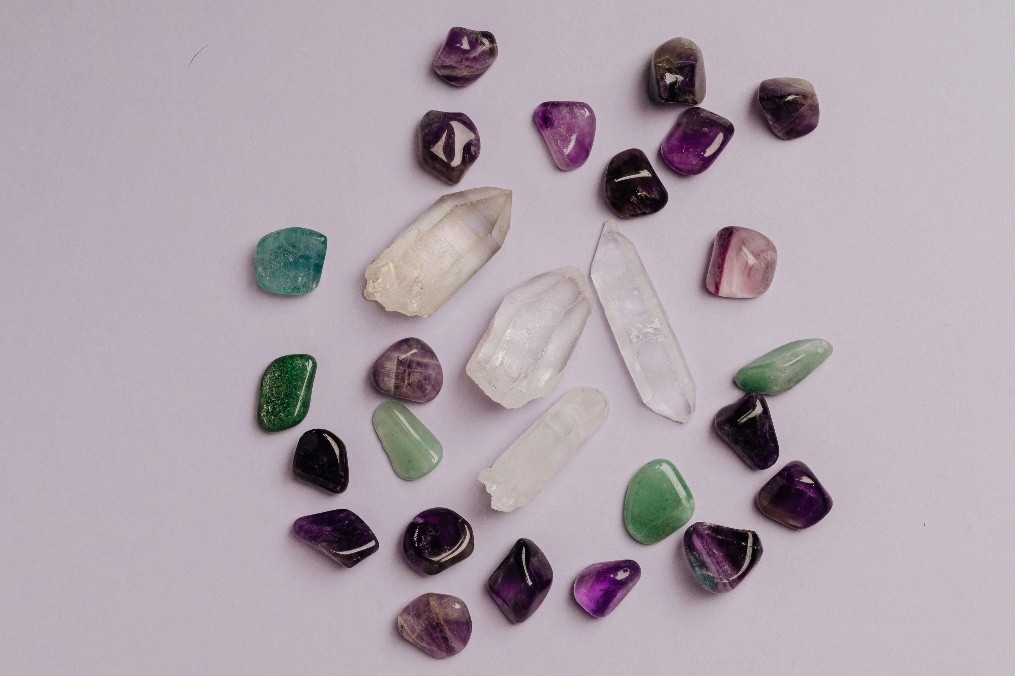all_types_of_crystals.jpg